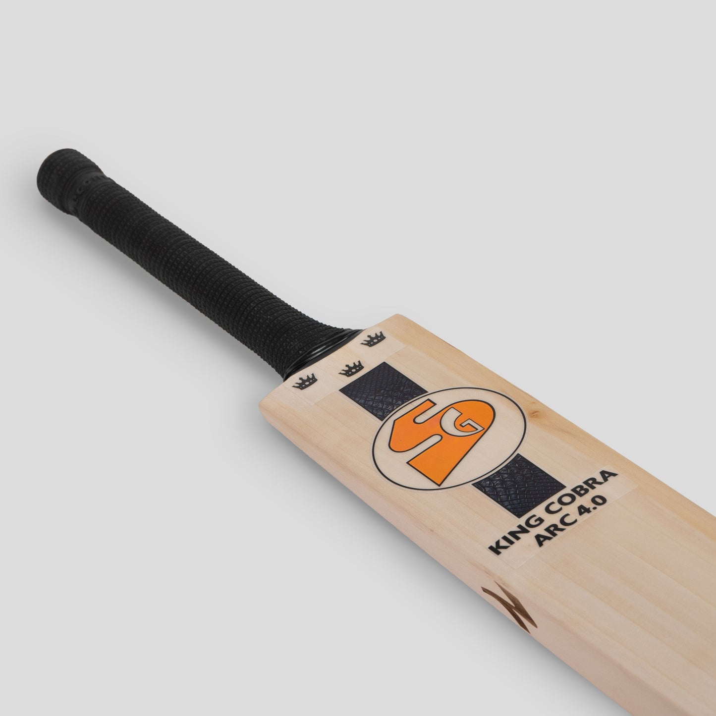 SG King Cobra ARC 4.0 English Willow Cricket Bat 2026 – Elite Leather Ball Match Bat for Professional Players JR SPORTING GOODS INC