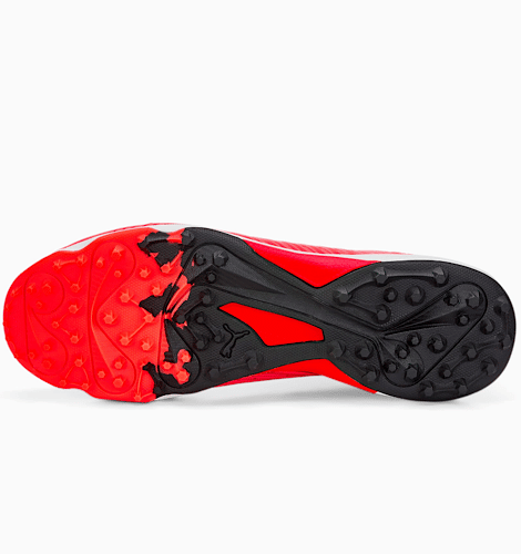 PUMA 22 FH FIERY CORAL/BLACK/POPPY RED CRICKET RUBBER SHOES - UK 12 / US 13 jrsportinggoods.com