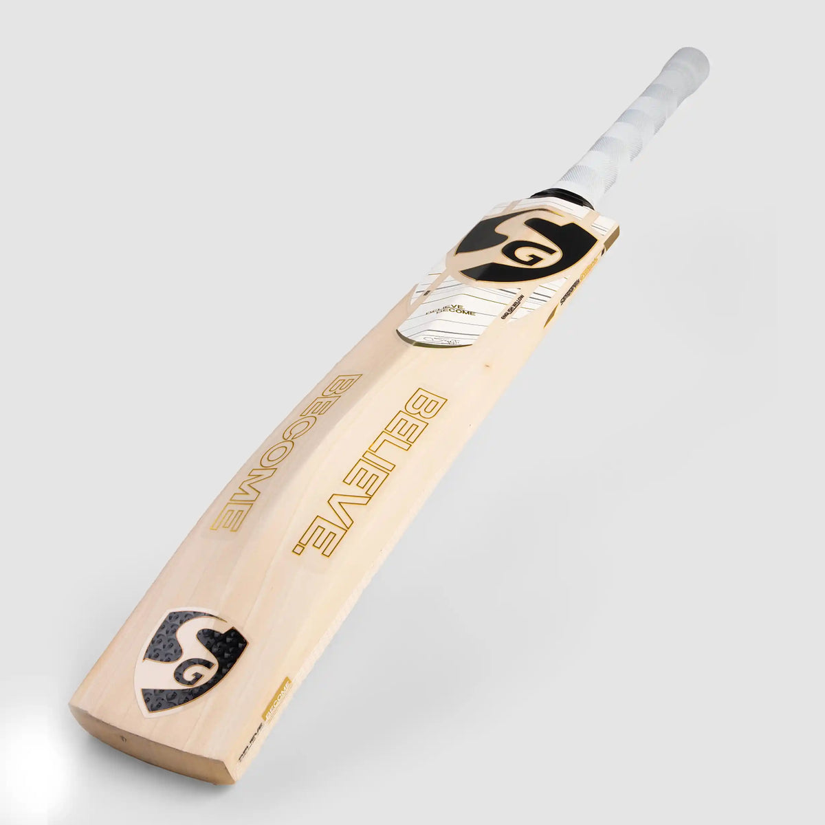 SG Smriti 4.0 English Willow Cricket Bat – Lightweight Women's Cricket Bat JR SPORTING GOODS INC