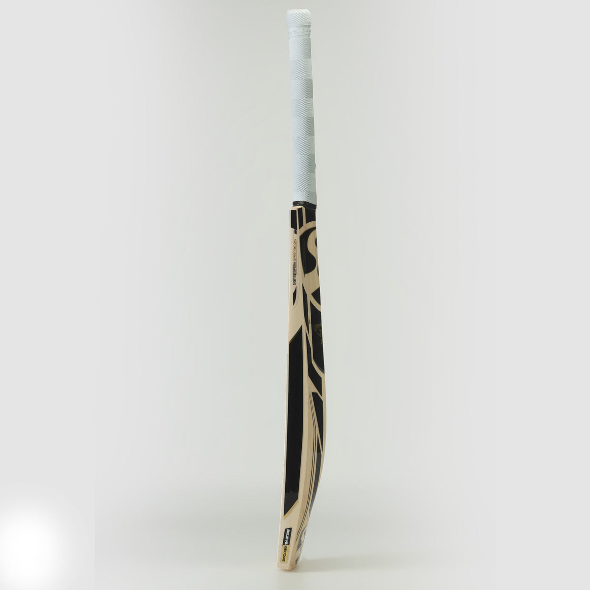 SG HP 150 English Willow Cricket Bat 2026 – Grade 3 | SH JR SPORTING GOODS INC