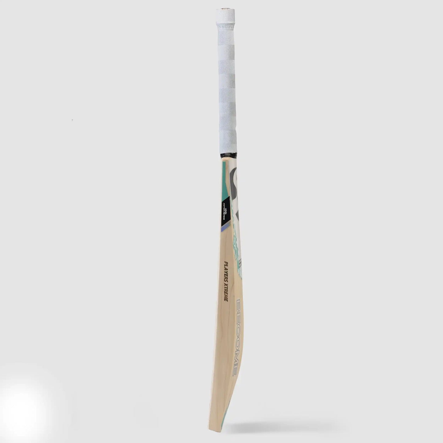 SG Player Xtreme English Willow Cricket Bat – Grade 4 SH JR SPORTING GOODS INC