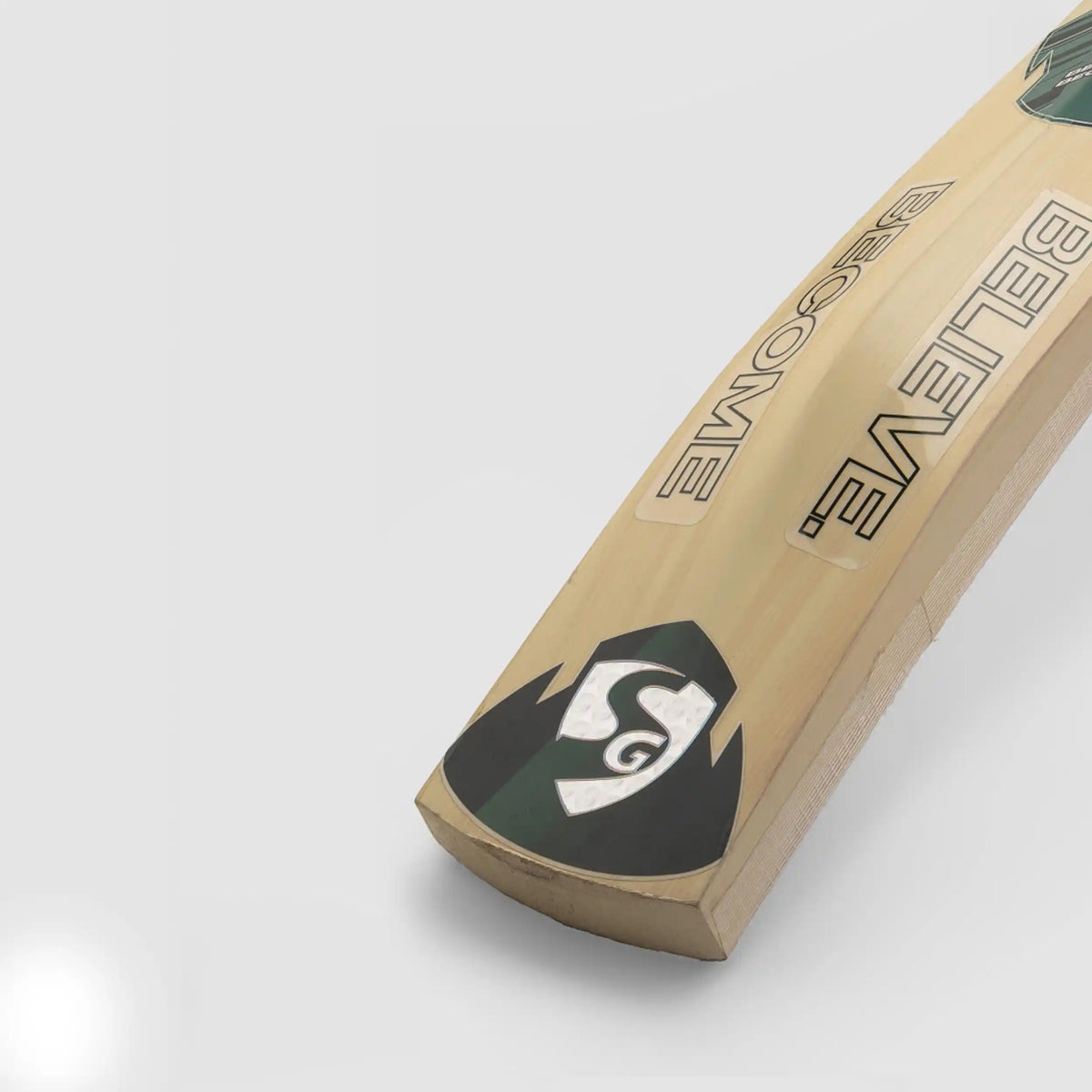 SG RSD Xtreme English Willow Cricket Bat – Grade 6 | SH JR SPORTING GOODS INC