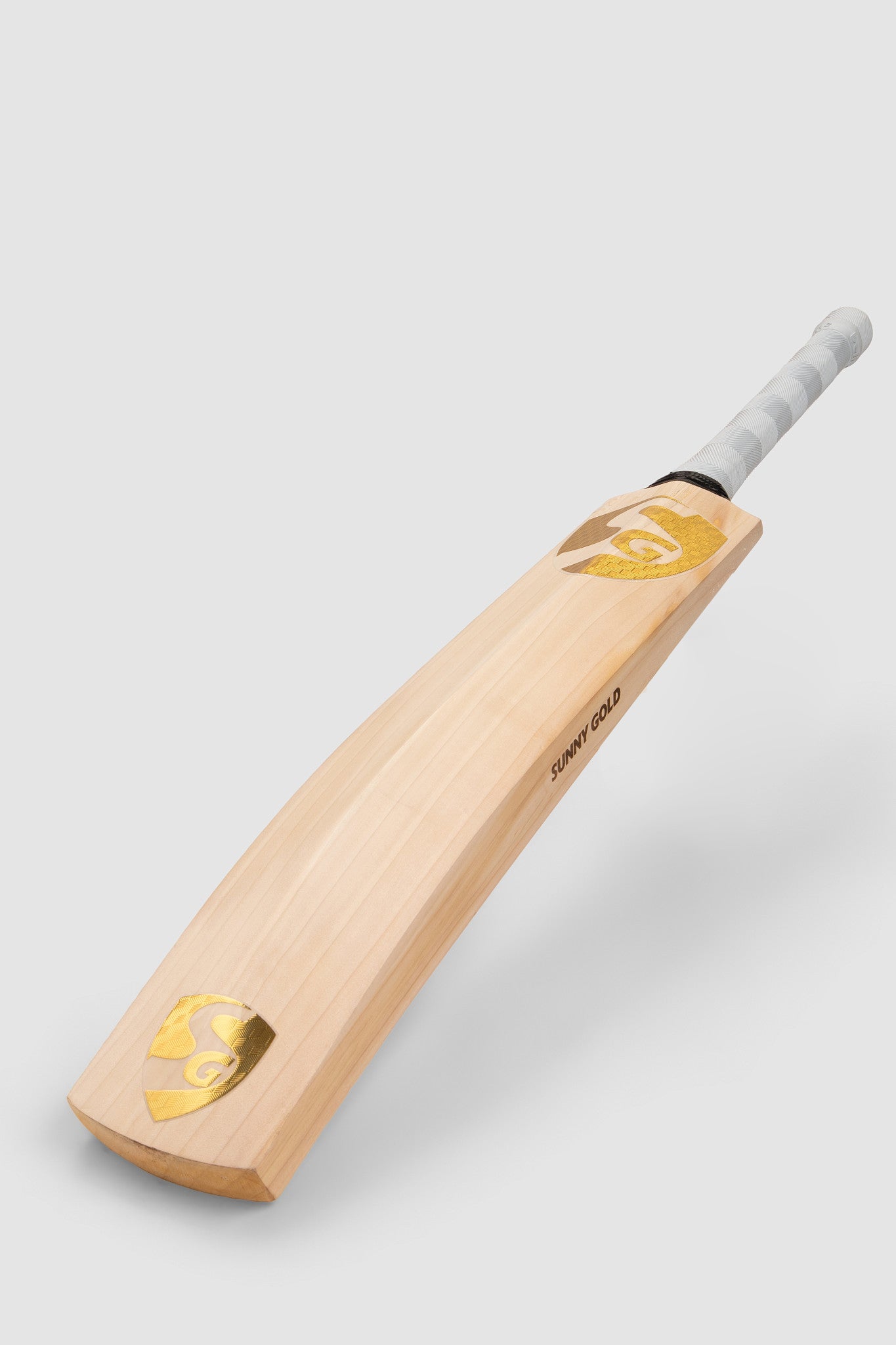 SG Sunny Gold® Finest Grade 2 English Willow Cricket Bat 2026 | Leather Ball Match Bat JR SPORTING GOODS INC